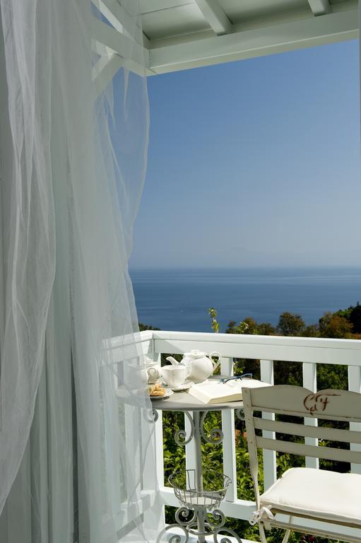 Althea Boutique Hotel Alónnisos Rum bild